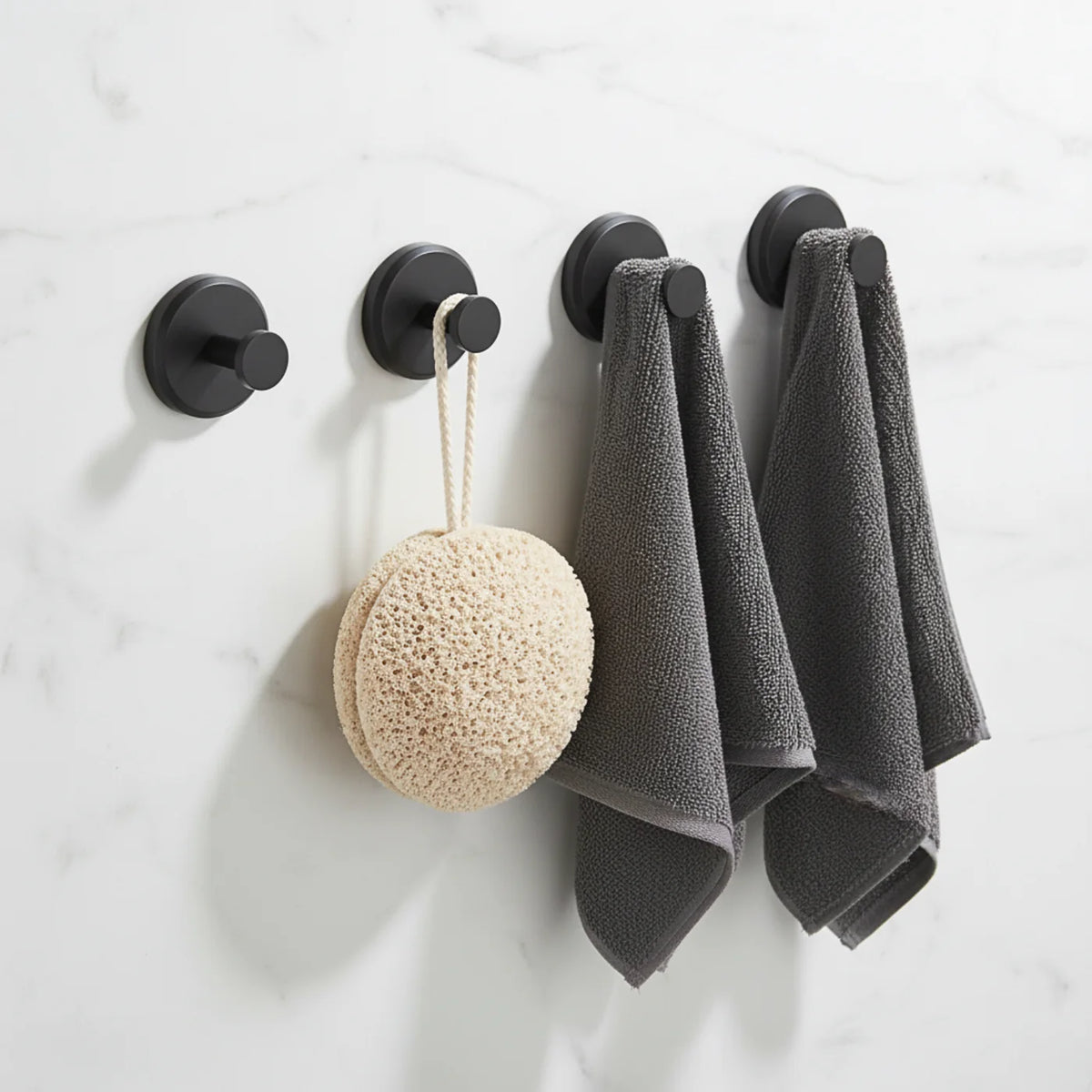 SUCTION HOOKS – 4 PACK